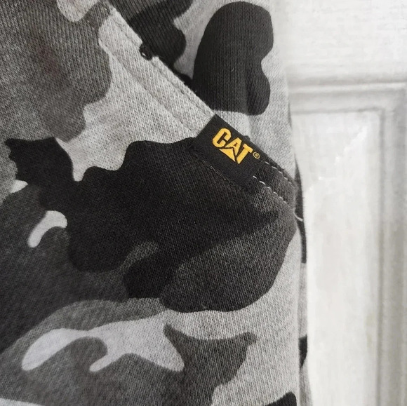 Cat Boys  2 ps set Shirt Pants Red Grey Camo Cotton size 6 - Picture 5 of 7